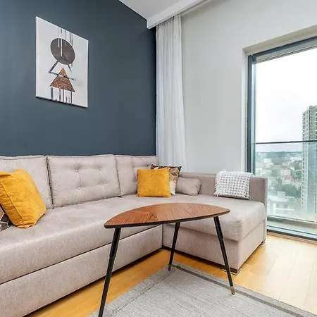 0055 - Kadikoy, Comfy, Cozy And Modern.