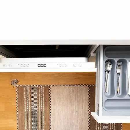 0055 - Kadikoy, Comfy, Cozy And Modern. Apartamento
