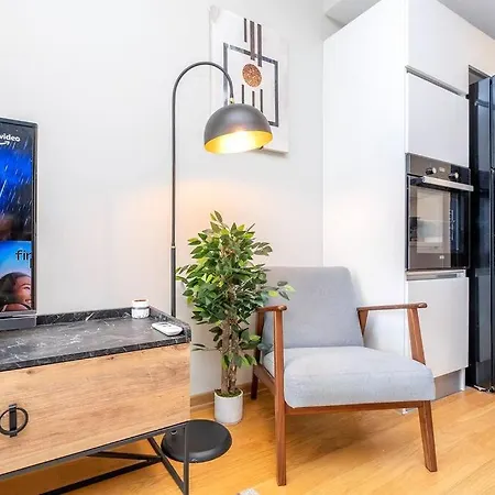 Apartamento 0055 - Kadikoy, Comfy, Cozy And Modern. *